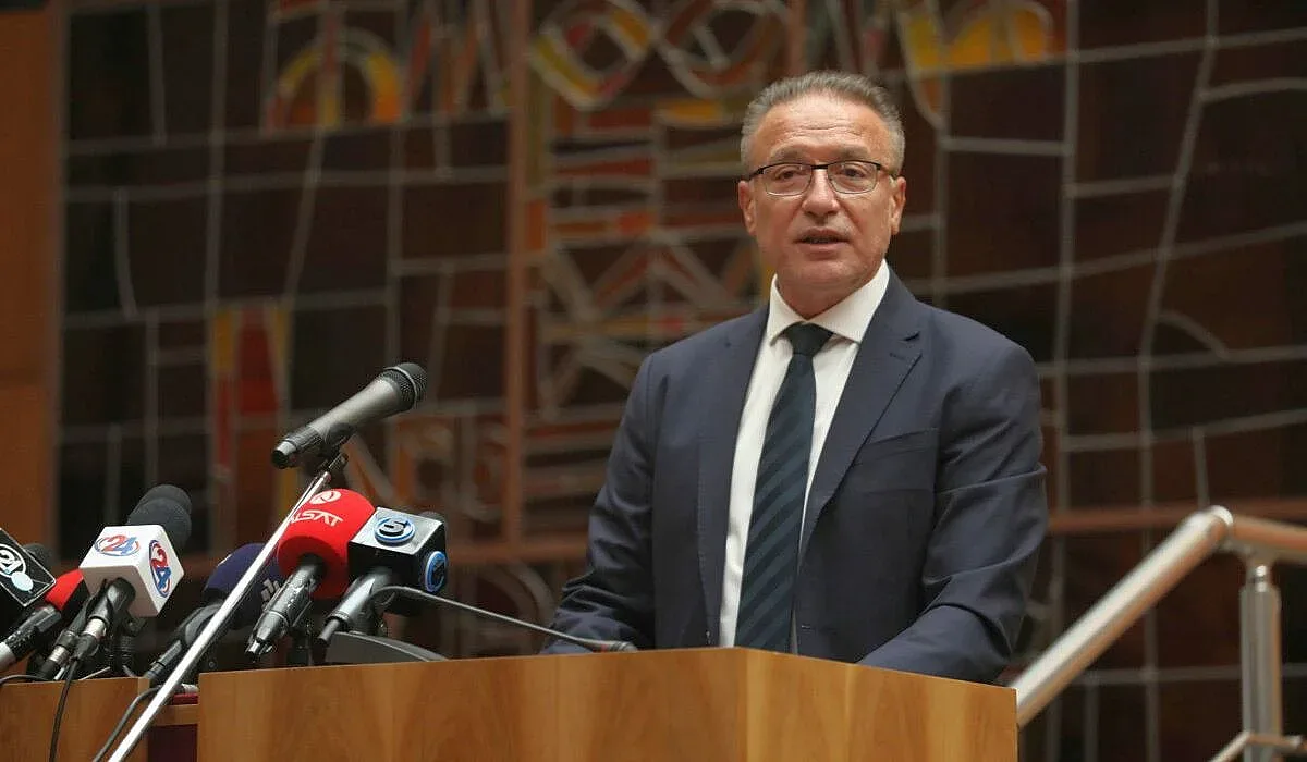 Бивш македонски президент попиля договора с България