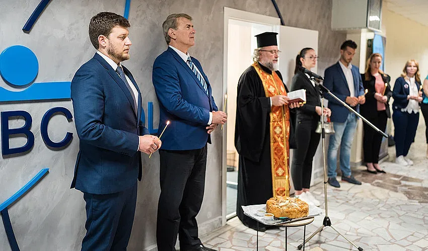 KBC Груп откри иновативна зала с високотехнологично оборудване в Технически университет – Варна