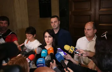 Излизат ужасни подробности за заровените край София трупове