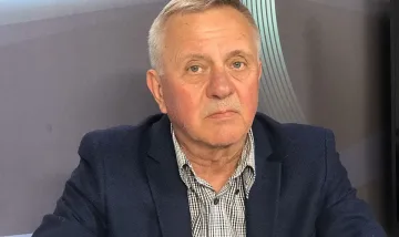 Професор с рязка позиция за РС Македония. Предупреждение