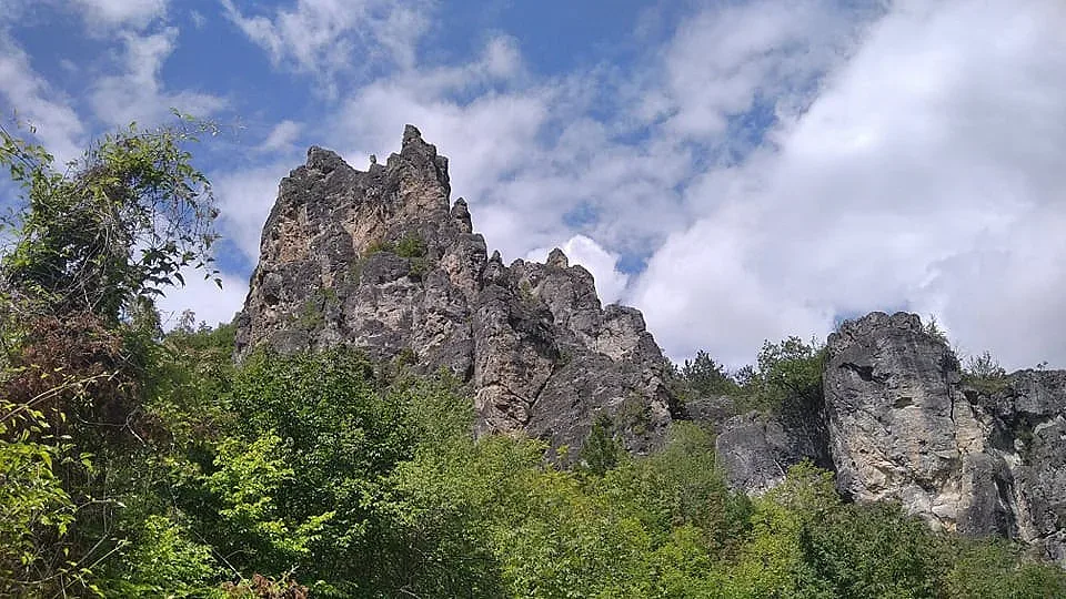 Шегава - каньонът, където реката изчезва