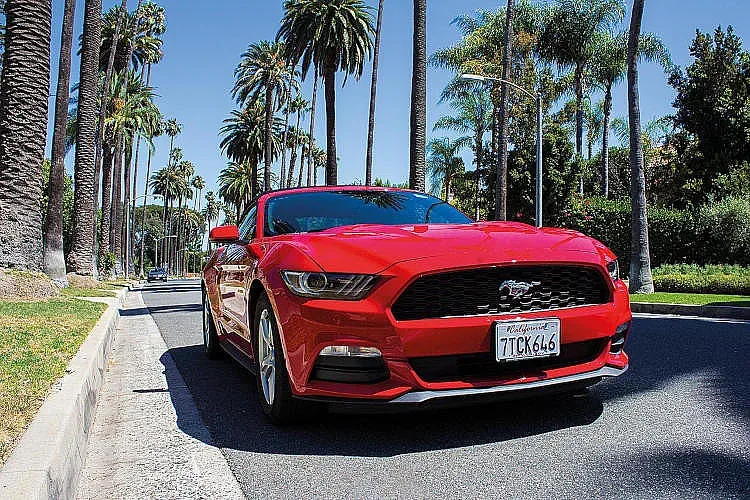 Германия забрани продажбата на свързани с интернет автомобили Ford заради патентен спор