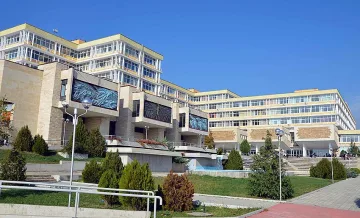 10 000 студенти избраха Тракийския университет