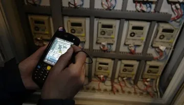 Две тарифи за ток и вода? Кой ще плаща за "луксозно" потребление?