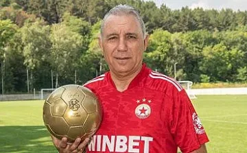 Стоичков обяви голямо решение. Какво съобщи