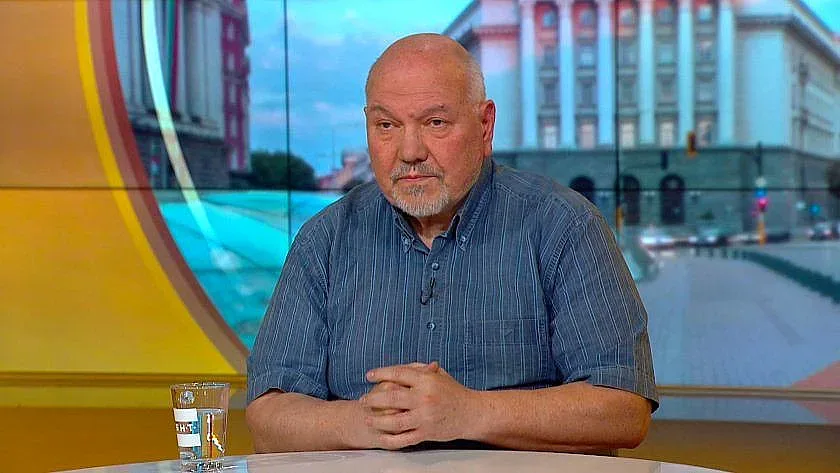 Версия! Президентът тактично не иска да бута кабинета