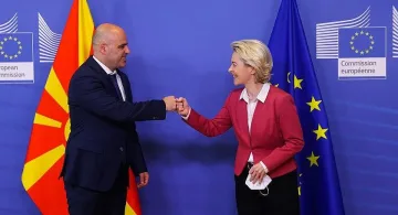 Скандално! Тежък натиск от Брюксел да вдигнем ветото за Македония
