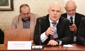 Гешев погна депутатите за опасни прегрешения в парламента