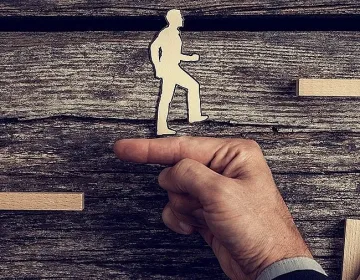 Тим ВИЖЪН България внедри CRM система за инициативата „Предприемачи в клас“