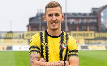 Внукът на Вуцов би шута на "канарчетата"