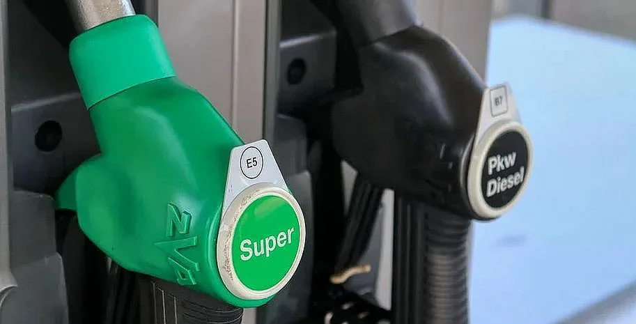 50 литра по-евтино гориво на месец. Кой ще се възползва?