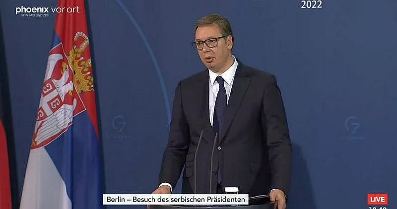 Сърбите против членството в ЕС, Вучич се оплаква от Запада