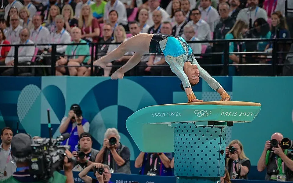 Златна Валентина. Изправи България на крака.