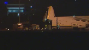 Какво товарим на украински АН-124 – танкове или гаубици?