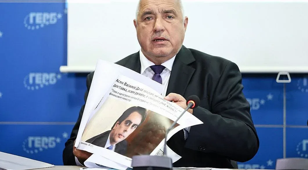 Борисов опровергава лъжи за газа, благодари на Асен Василев