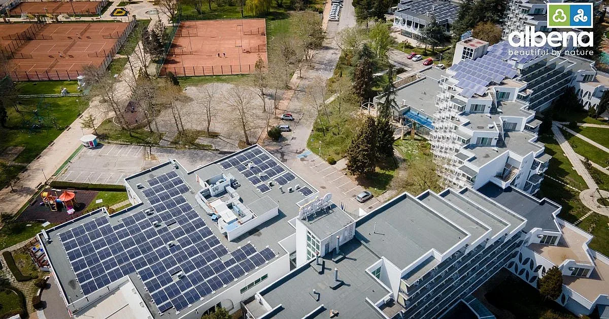 Хотелите в Албена със слънчеви панели