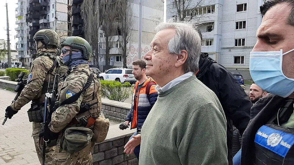 И Гутериш в Украйна. Засича ли се с Петков?