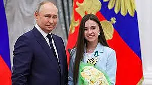 Путин се разнежи. Какво каза за скандална звезда