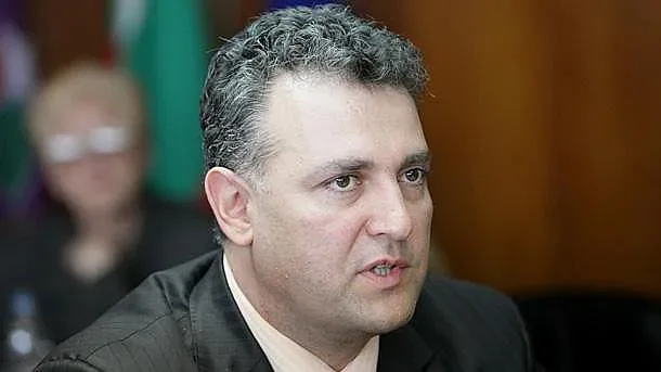 Колко газ имаме в Чирен? Иде удар и с тока