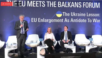 Комисар Вархеи сложи Западните Балкани в топ 5 на приоритетите на ЕС