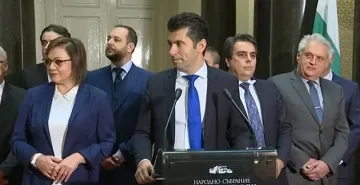 Примирие за Северна Македония. Горещият картоф в парламента