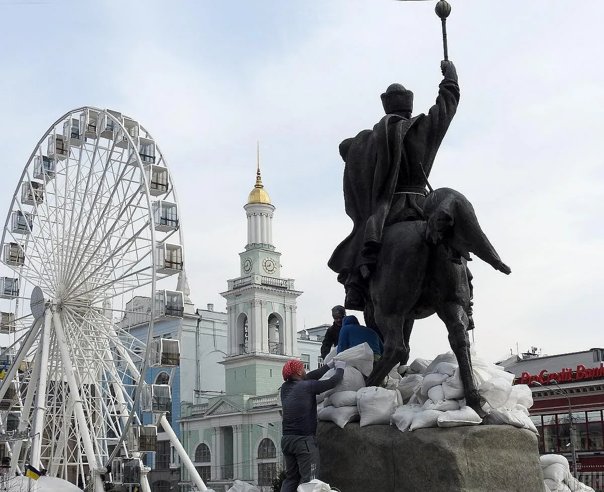 Руските генерали тръгнали с вертолети на ресторант в Киев