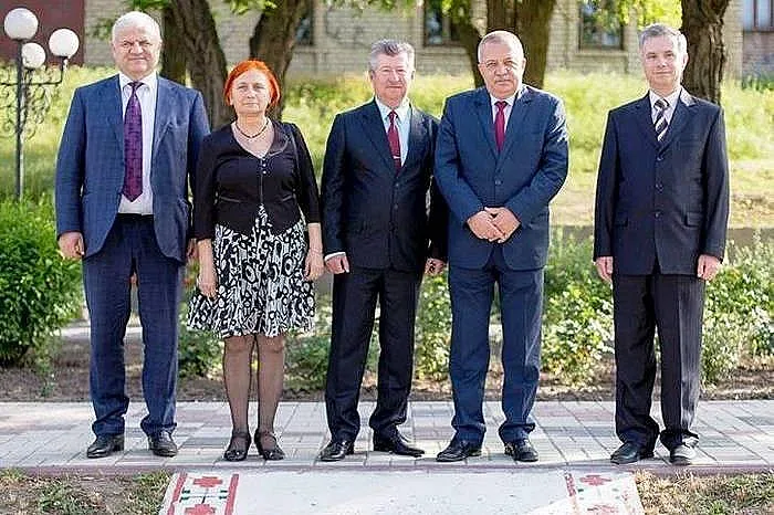 Истина ли? Отвлекли българския консул в Мелитопол