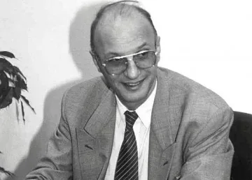 Напусна ни голямо име, автор на "Свестните у нас считат за луди"
