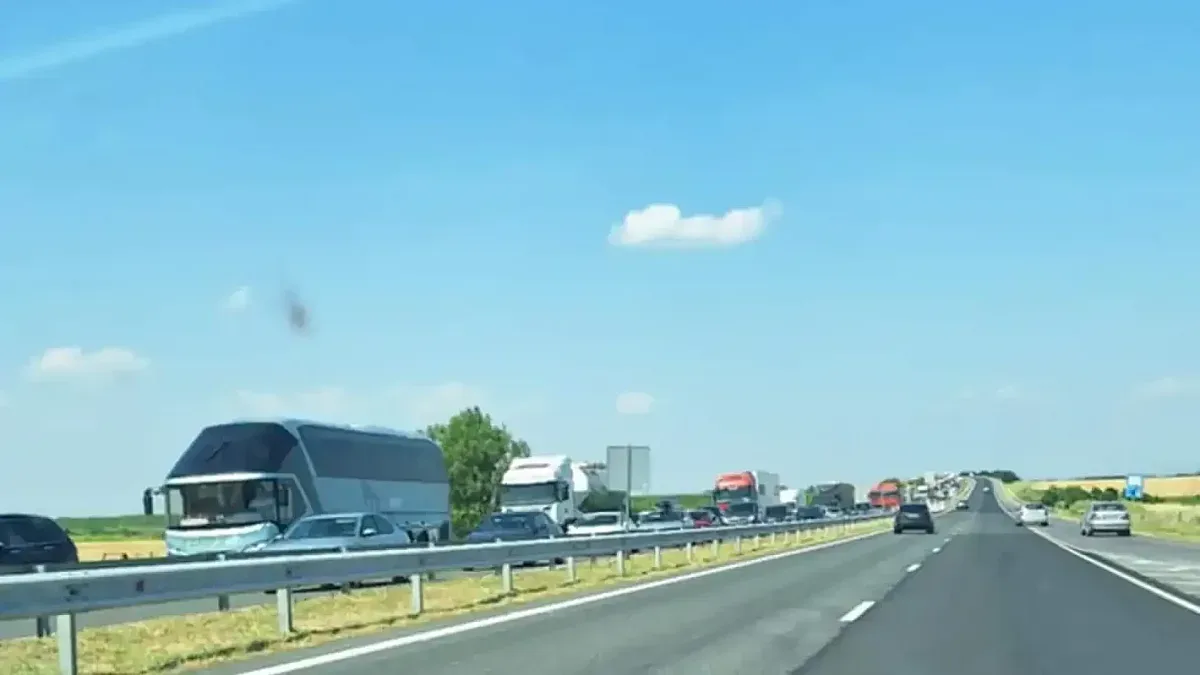 Историческо задръстване на "Тракия". 40 километра ад