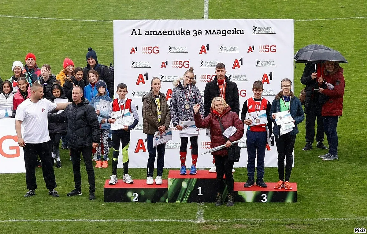 Талантите на ЦСКА и Атлетик са №1 при младите атлети