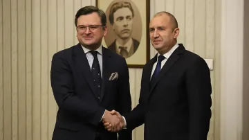 Какво каза Кулеба на Радев