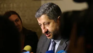 Христо Иванов изтръпна! Кое ще изяде главата на кабинета?