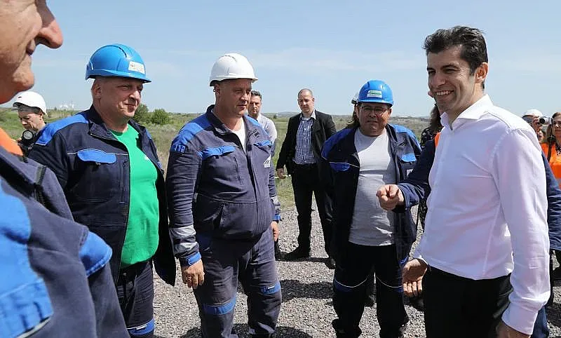 Петков и Василев при миньорите, ще има ли евтин ток