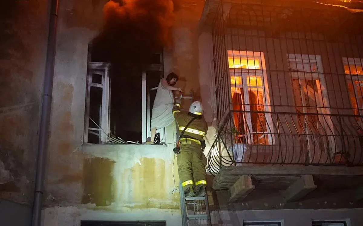 Смърт и разрушения при нова руска атака срещу Одеса