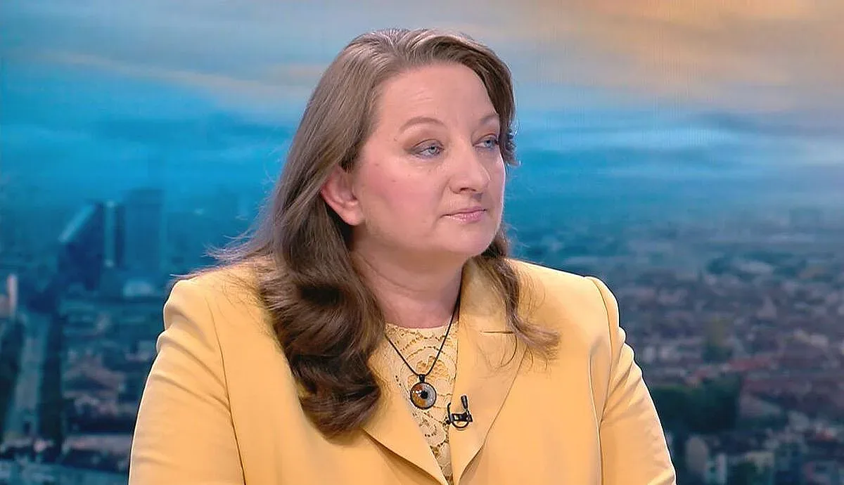 Нова битка за еврото! Сачева видя коварна цел на Румен Радев