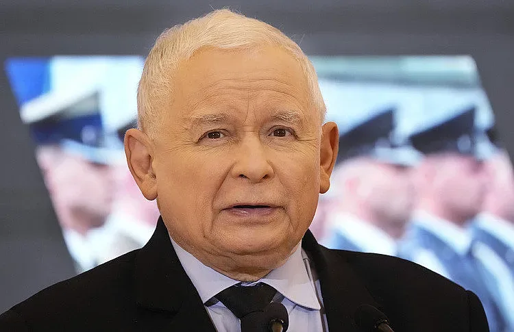 Качински посочи виновни за самолетната катастрофа, в която загина близнакът му