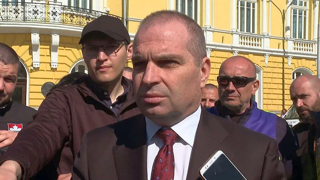 Скандал за ремонта на пътищата, ИТН и ПП се карат за БНБ