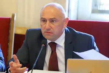 Заплашват Каримански заради БНБ! ИТН: Това е "мутренски подход"