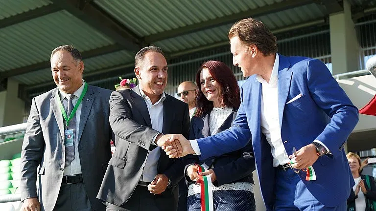 Forbes сензационно за двама българи! Къде попадат