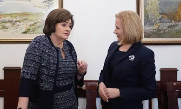 Бивша британска премиерша на мисия в София, думите й