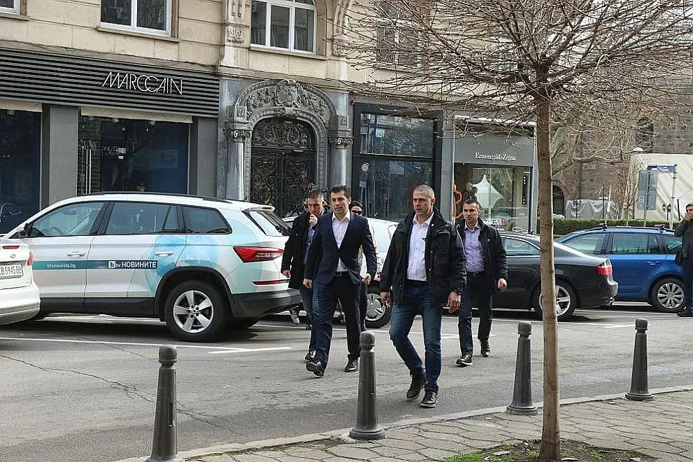 Кирил Петков на разпит? За какво отговаря