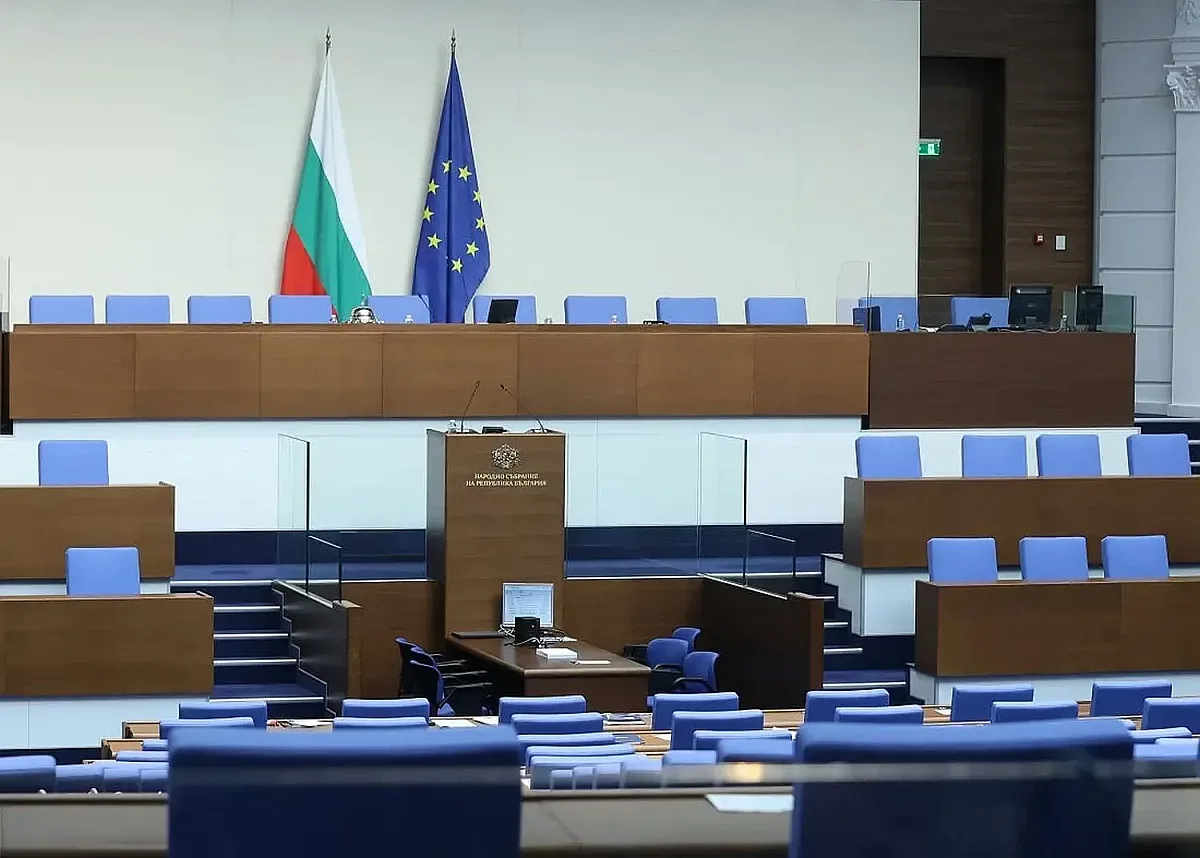 Втори ден провал на парламента заради липса на кворум