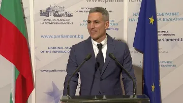 МОН откри дипломата на Гюров, поискал признаване чак на 31 март