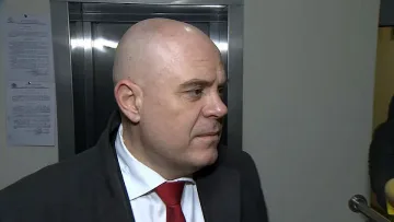 Гешев с изявление за разкритите шпиони в ДАНС и министерство