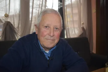 Какво става? Молят се за живота на наша легенда