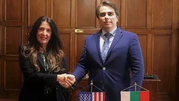 Жесток скандал! САЩ уличиха Асен Василев в лъжа