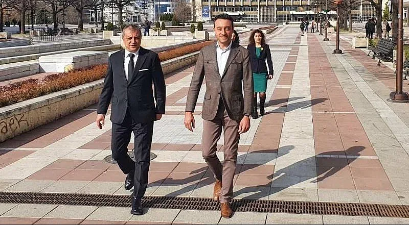 Лорер обяви програма за 140 млн. в помощ на малки и средни фирми