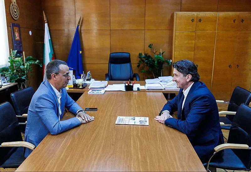 Мирослав Боршош с извънреден ход за фестивалния туризъм