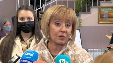 Мая Манолова обърна плочата, хока промяната