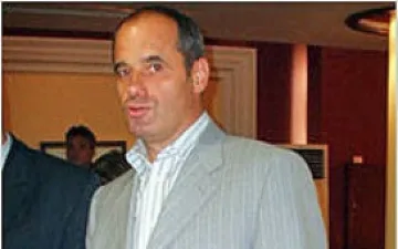 Починал е Манол Велев